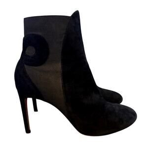 Alaia 39 Luxury $1200 Suede Pull On Circle Ankle Boots Stiletto Heel Black Sexy